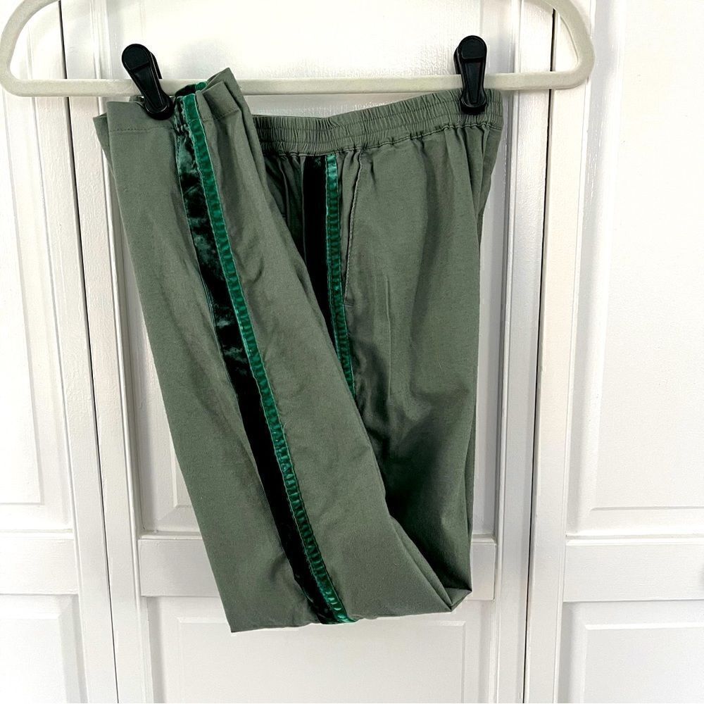 Boden Girls Tuxedo Stripe Olive Army Green Soft Pull On Pants Size 11